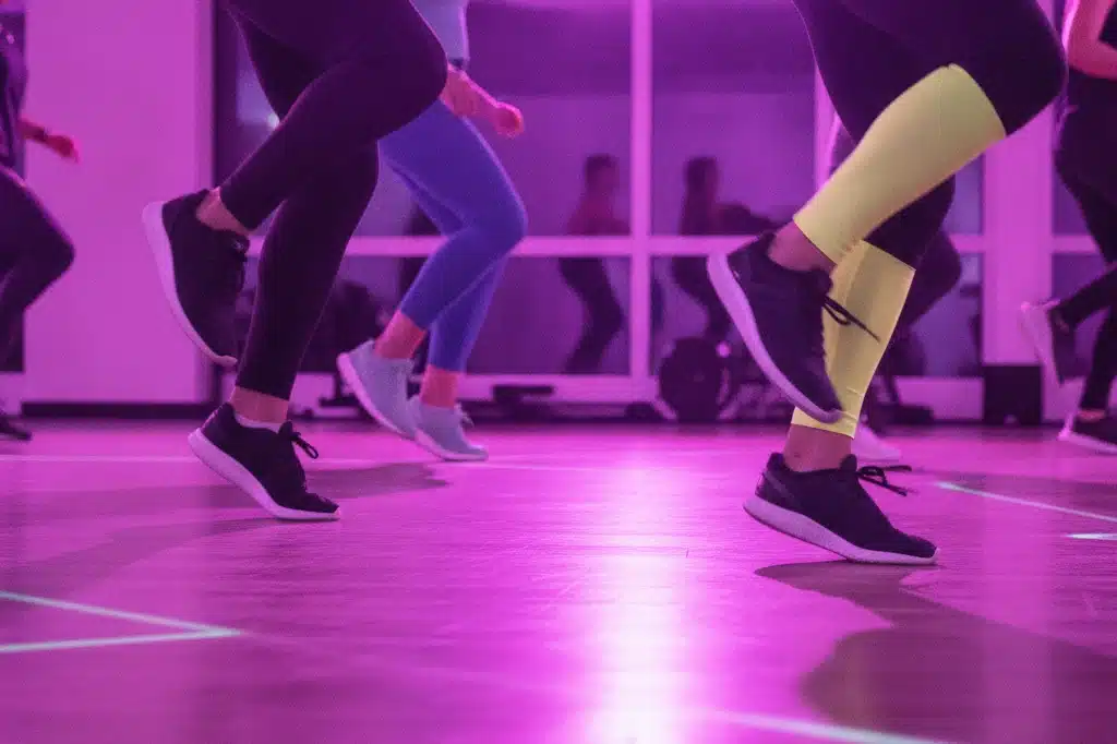 Aplicativos de Aula de Dança com Ritmos Diversos para Exercício em Casa